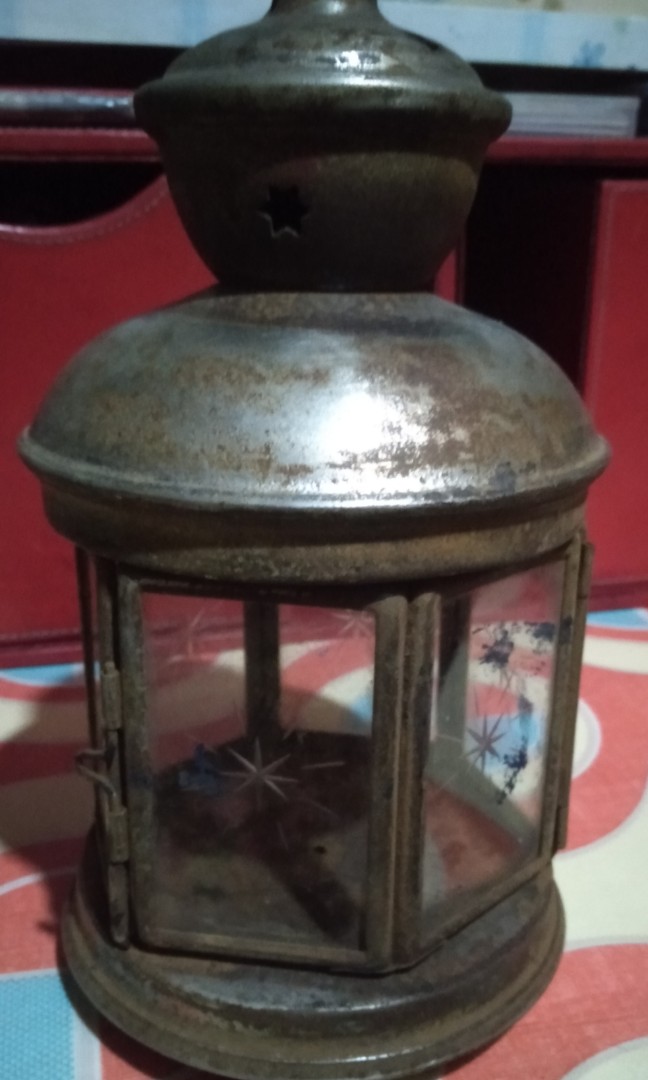 VINTAGE METAL CANDLE LANTERN, Hobbies & Toys, Memorabilia