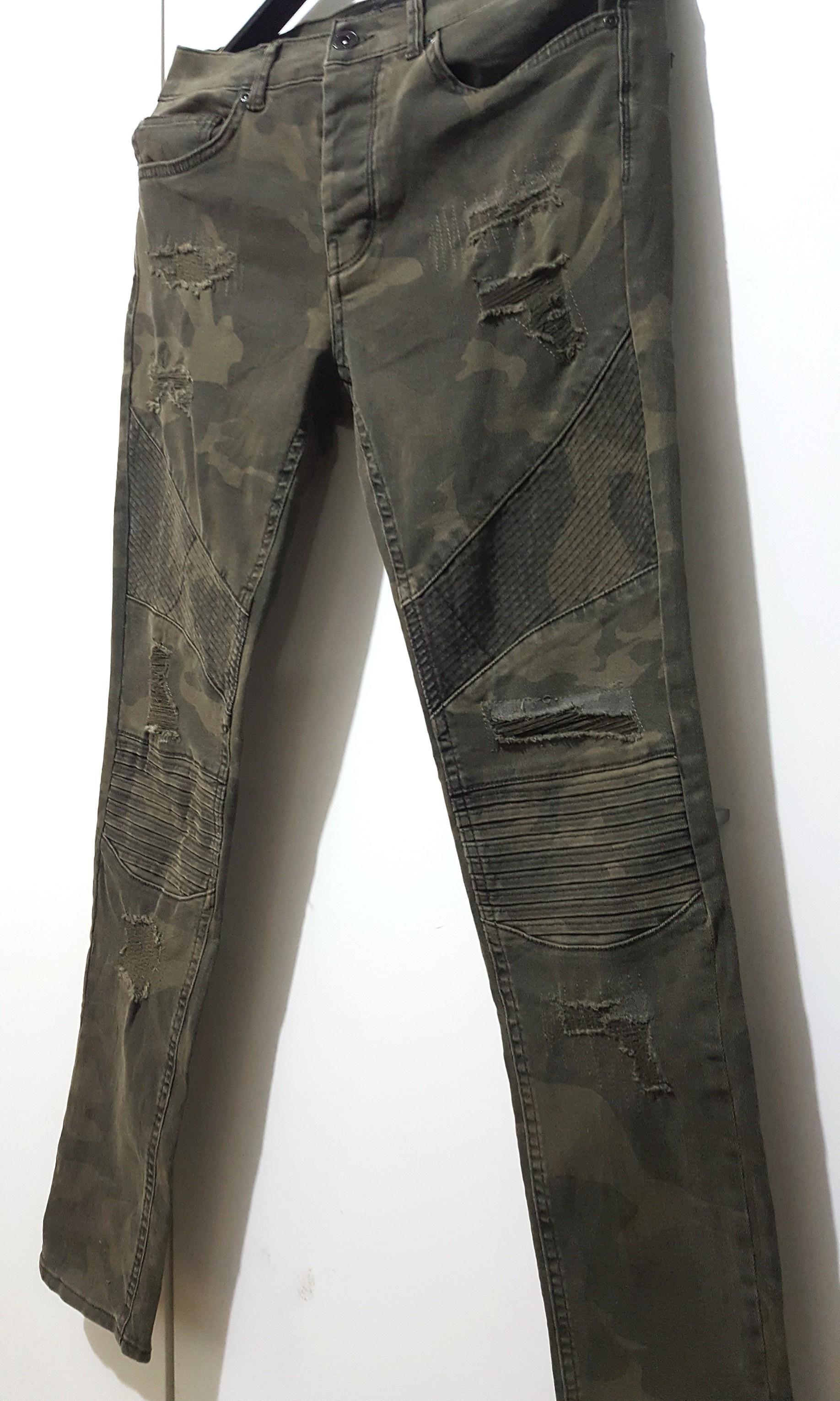 Camo ripped skinny jeans mens store