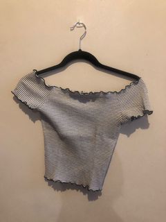 (Category: ) located in . Submitted by redvelvet13 (Listing ID 1065009474, Image 1). Description: .