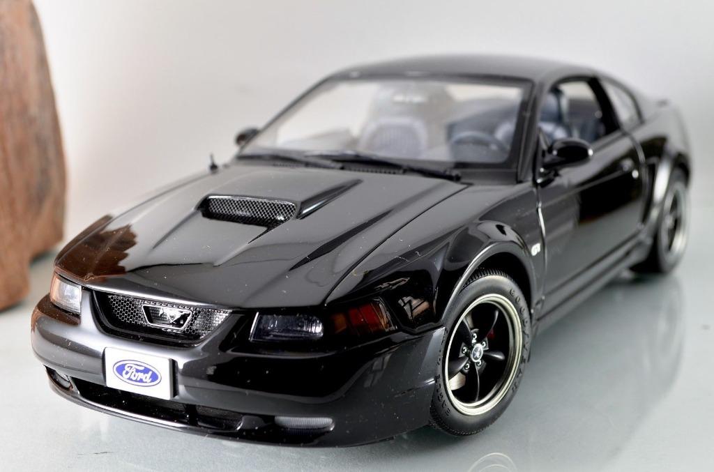 AUTOart 1/18 FORD MUSTANG BULLITT モデル 1/18 Autoart Bullitt Ford Mustang, Toys & Collectibles, Figurines