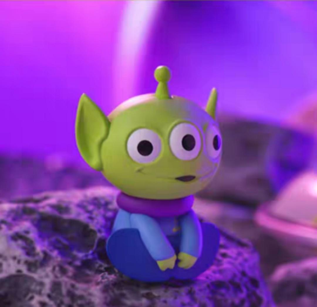 最後一隻 Disney x pop mart x Toy Story 4 三眼仔 Alien 公仔擺設 反斗奇兵 泡泡瑪特 坐坐系列 迪士尼