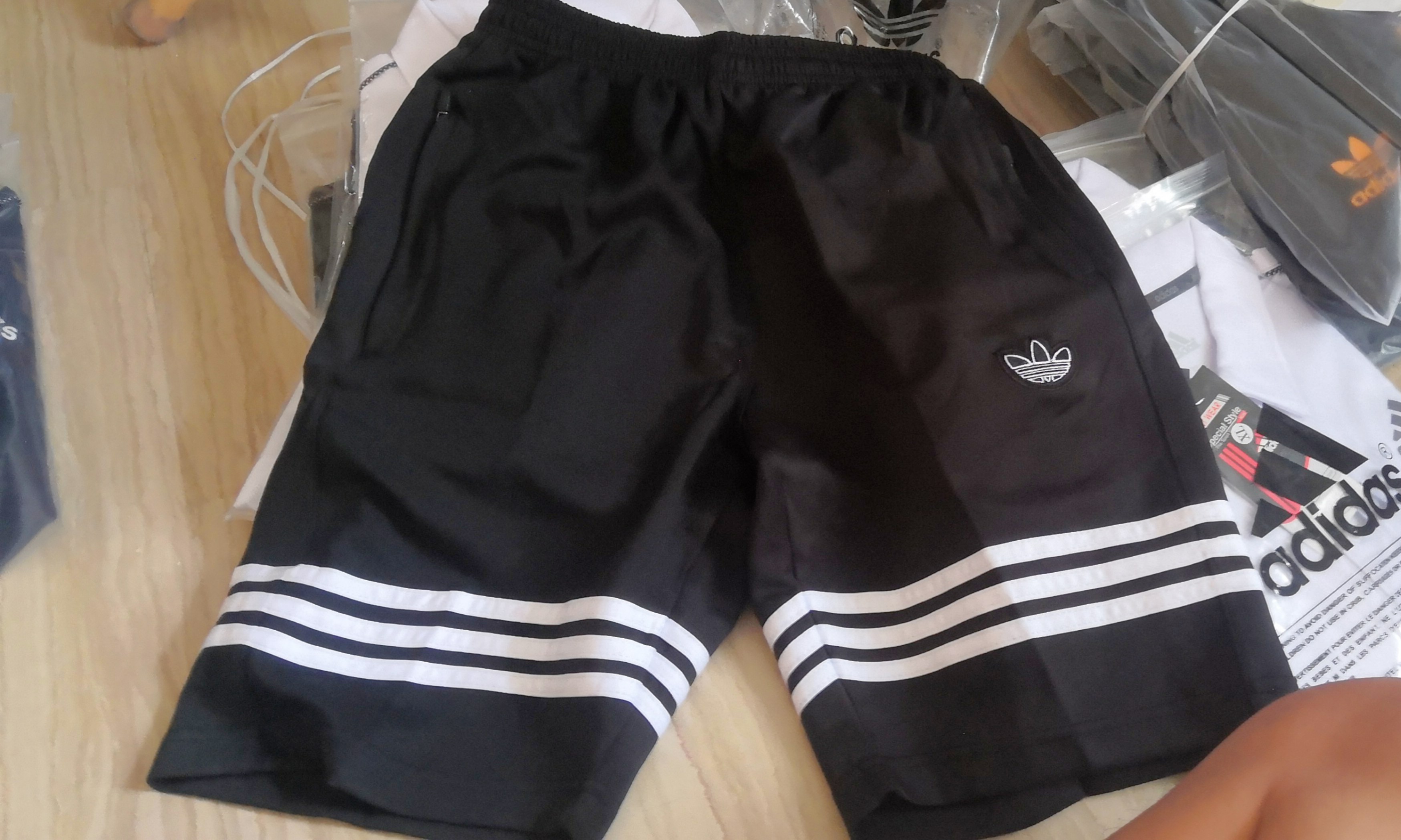 adidas superstar short