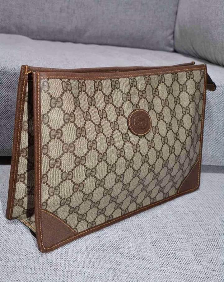 gucci clutch bag