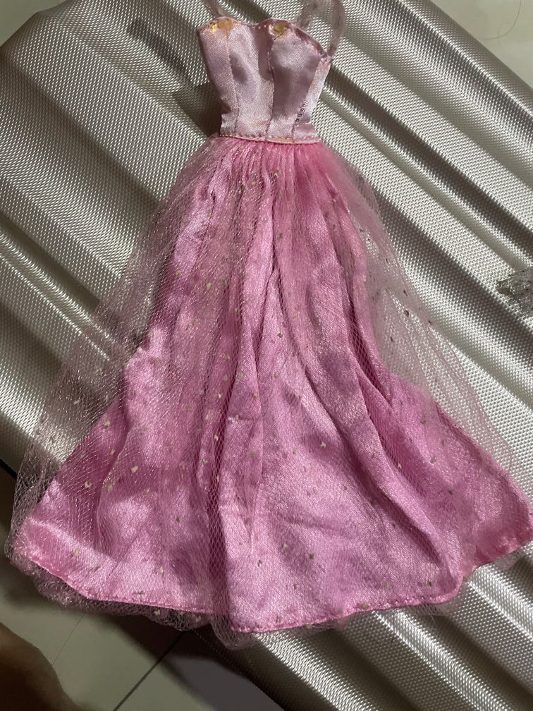 Barbie doll gown, Hobbies & Toys, Toys & Games on Carousell