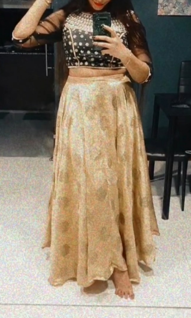 Gold lengha top outlet