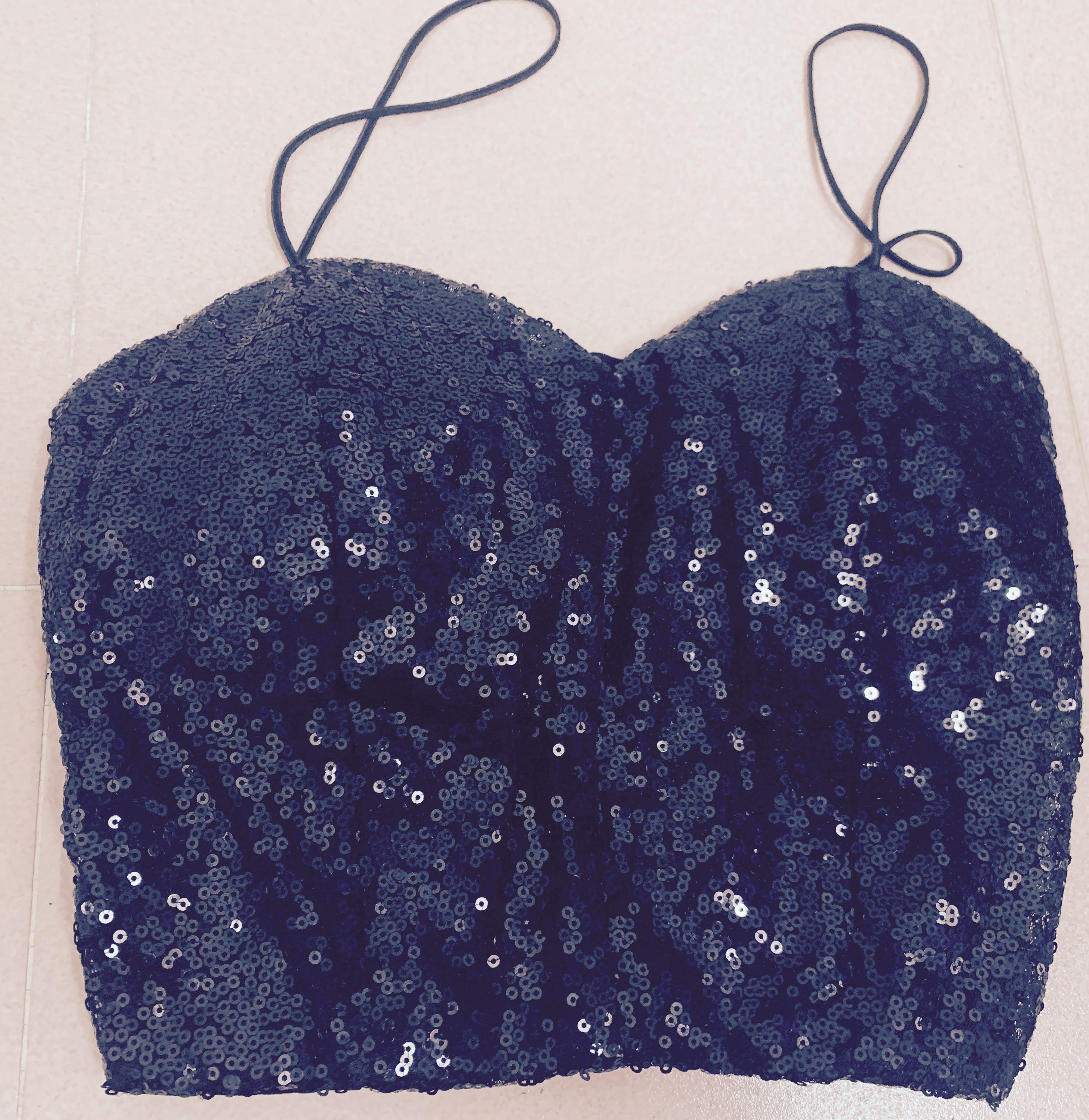 sequin top very