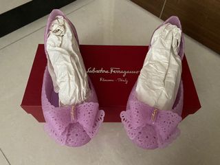 (Category: ) located in . Submitted by prettyflowers78 (Listing ID 1065244829, Image 1). Description: .
