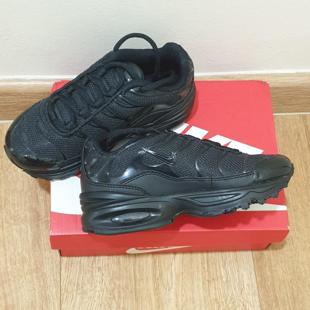 red air max plus kids