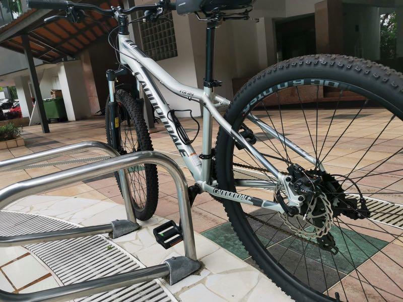 cannondale foray 2 mountain bike