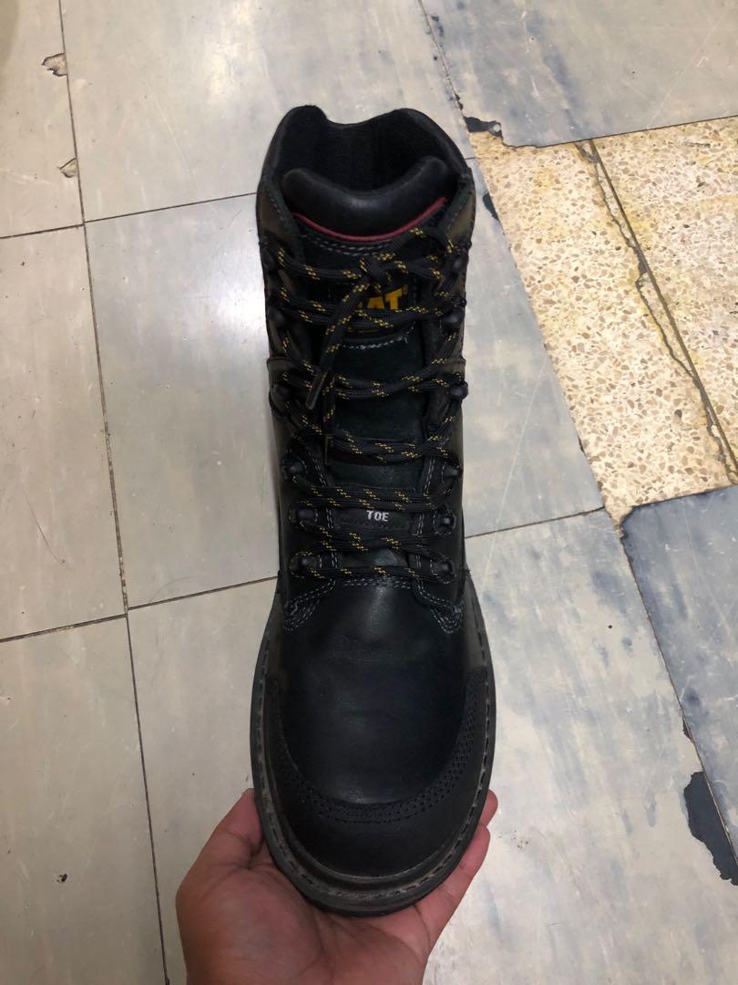 caterpillar endure boots