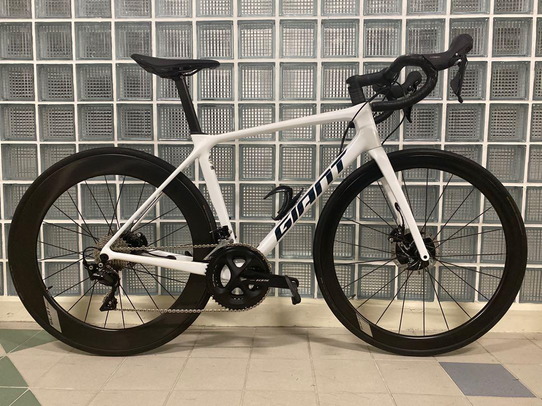 Giant TCR Advanced Disc 2 SE 2021 Medium Carbon Sports Equipment Bicycles Parts Bicycles on Carousell