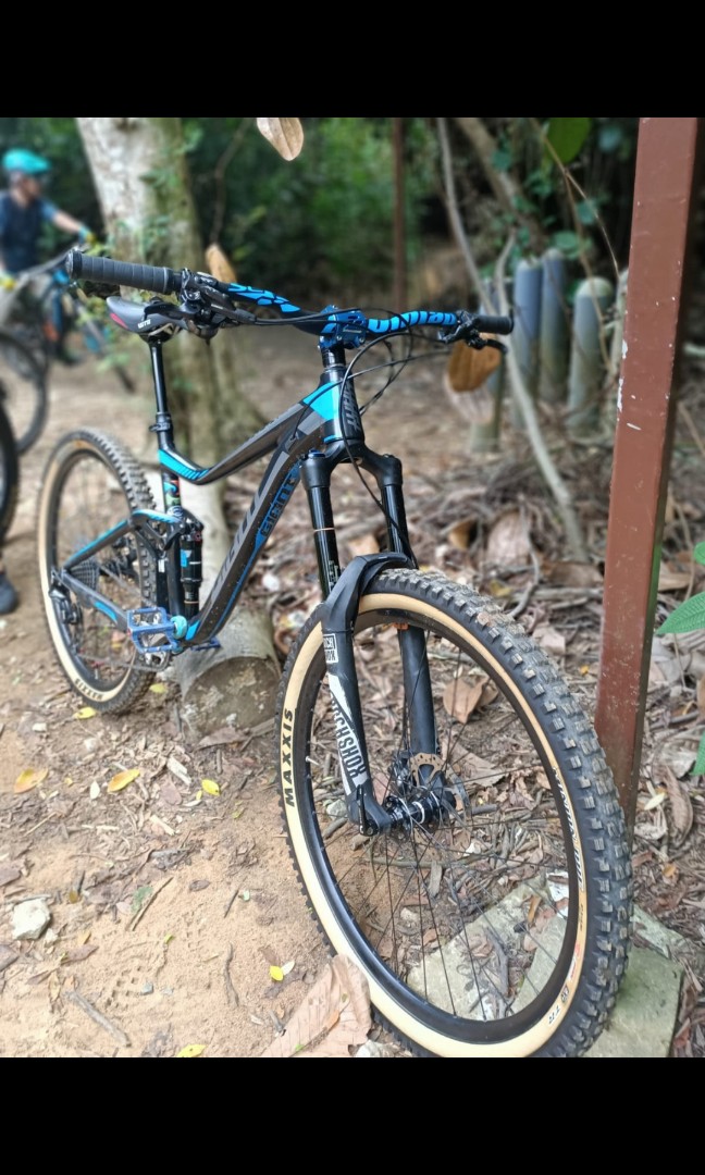 2018 giant trance 3 blue book clearance