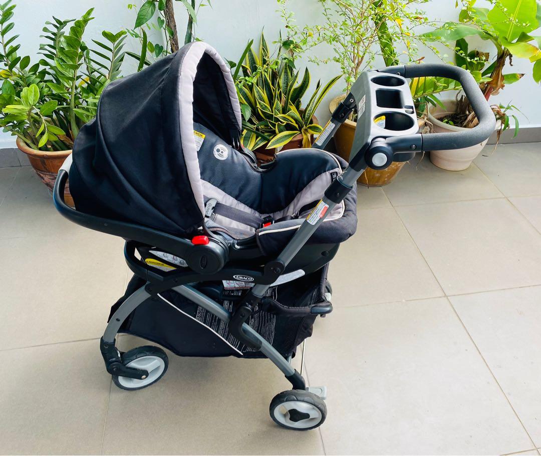 Graco 3 in 1 Car seat, stroller, baby carrier, Babies & Kids, Going