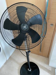 (Category: ) located in . Submitted by deankennymusic (Listing ID 1065147567, Image 1). Description: .