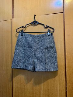 （分類：）位於 。 由 beatrice.b 提交（商品編號 1065272329，圖片 1）。簡介： 。
