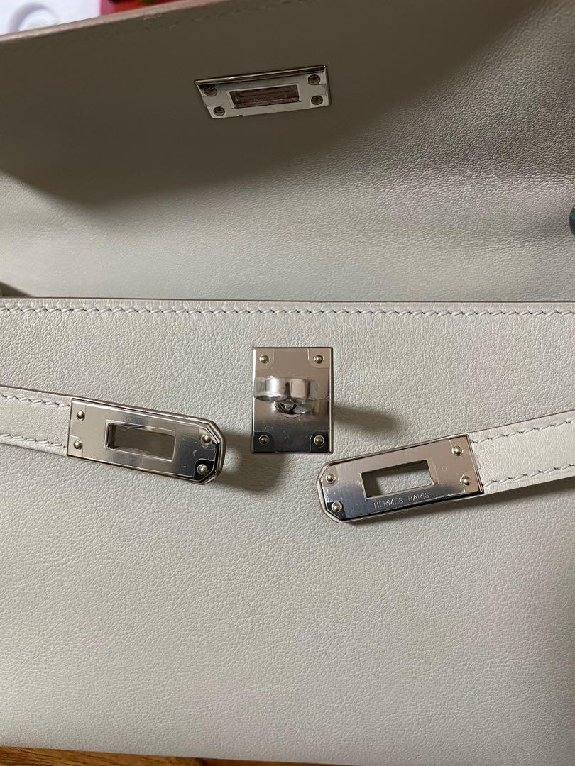 Hermes Kelly pochette Gris perle swift , 名牌, 手袋及銀包- Carousell