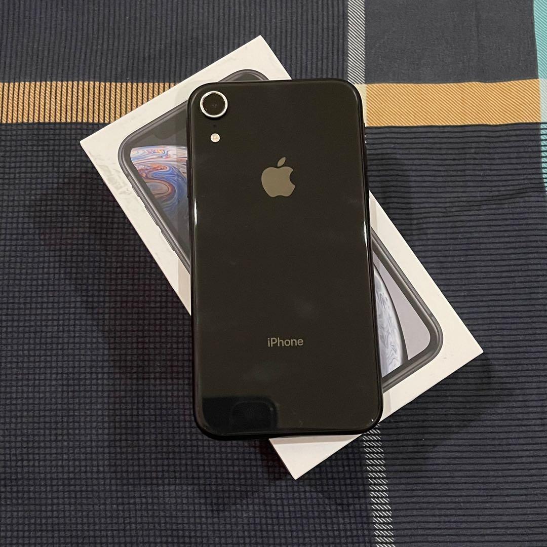 iphone xr black