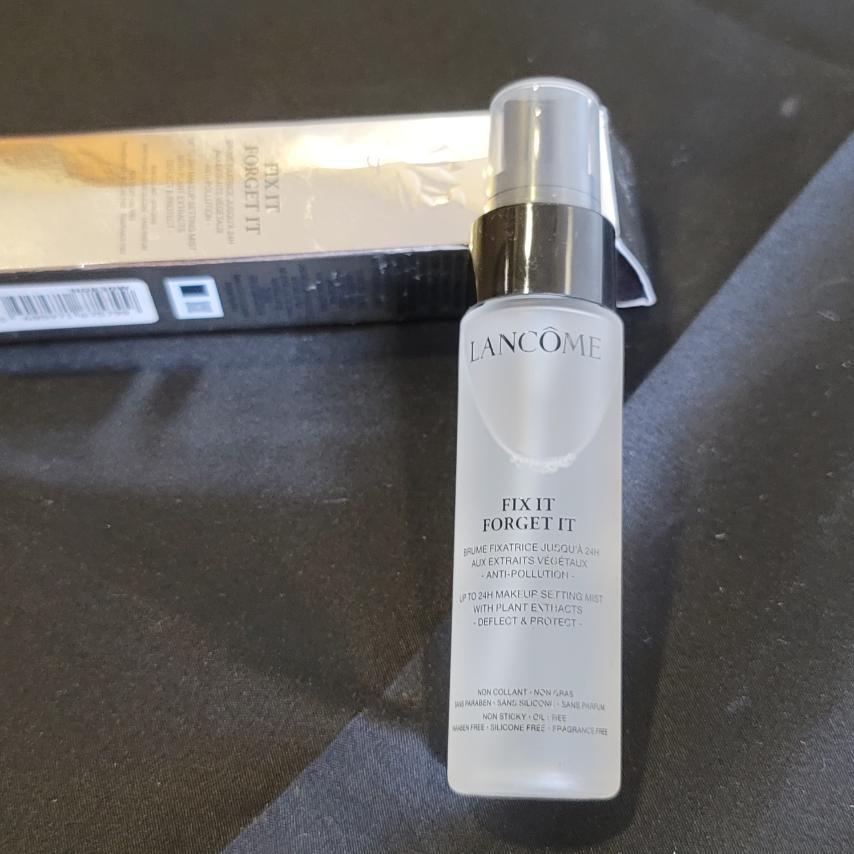 Lancome Makeup Setting Mist (Category: Makeup) located in San Juan City. Submitted by super.saver8 (Listing ID 1065322739, Image 3). Description: AUTHENTIC #septsale.