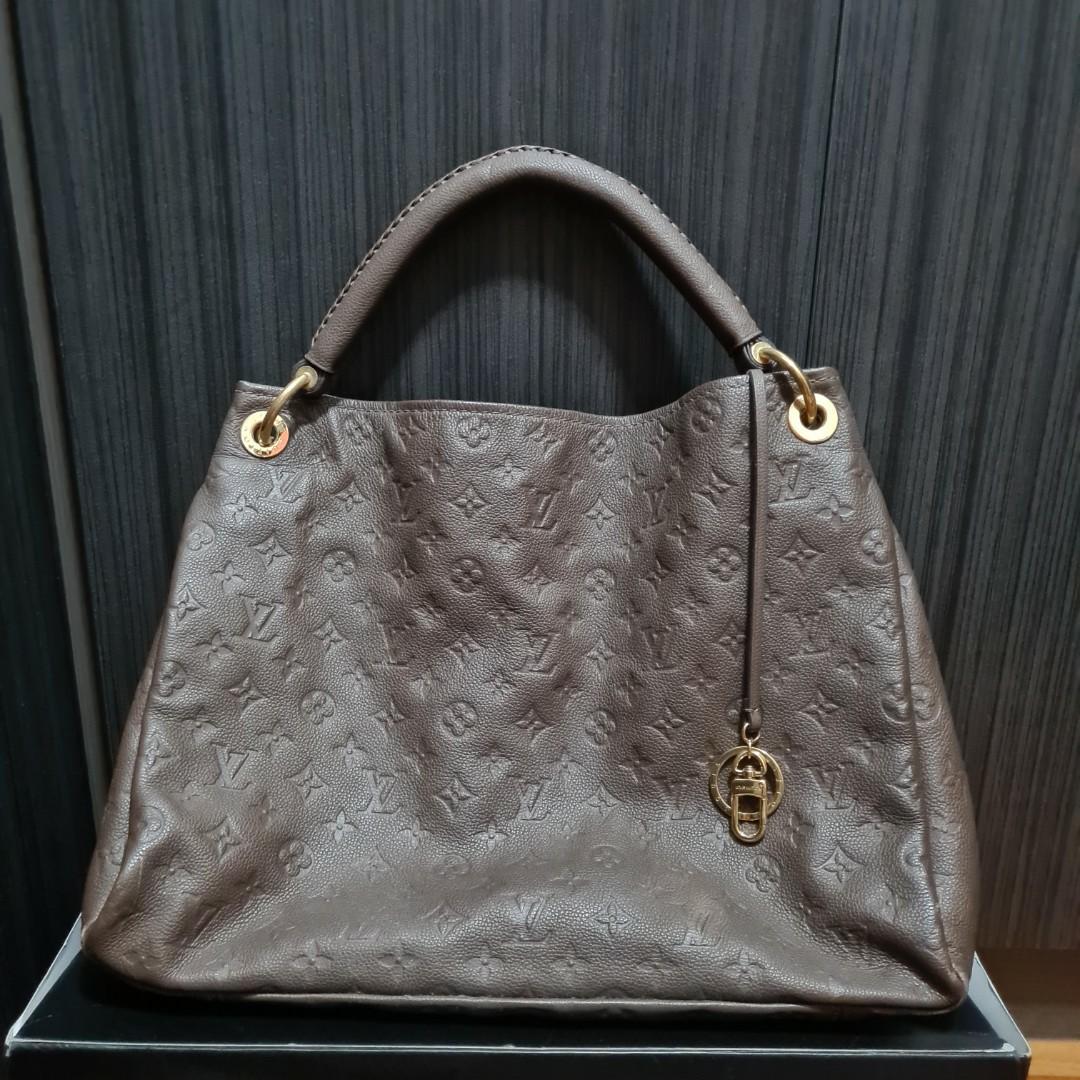 Luis Vuitton Artsy MM OMBRE EMPREINTE Leather Hobo Bag