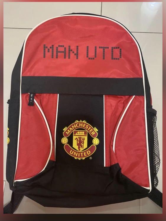 MANCHESTER UNITED ORIGINAL BACKPACK, Men's Fashion, Bags, Backpacks on Carousell