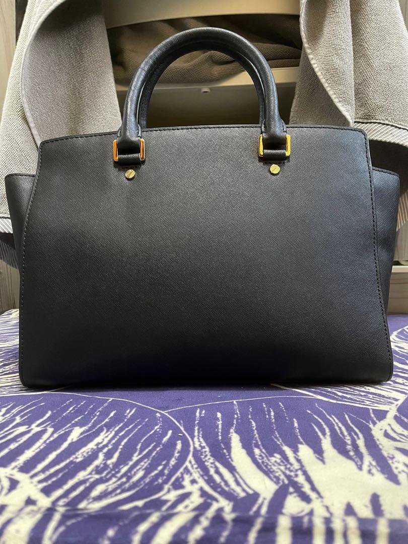 Michael kors selma medium black best sale