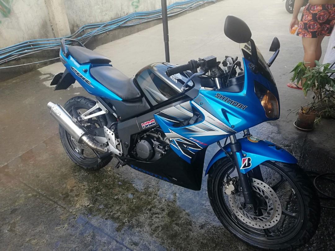 Mutayta Cbr 150 carb type 2006 model Motorbikes Motorbikes for
