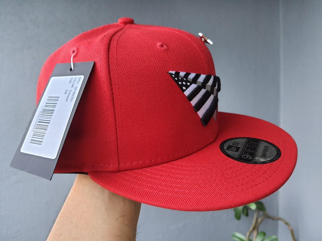 Red paper planes hat clearance