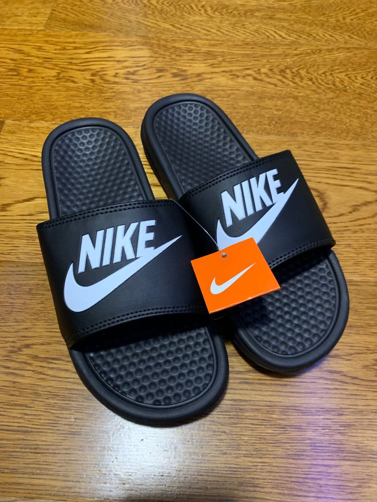 nike slide in