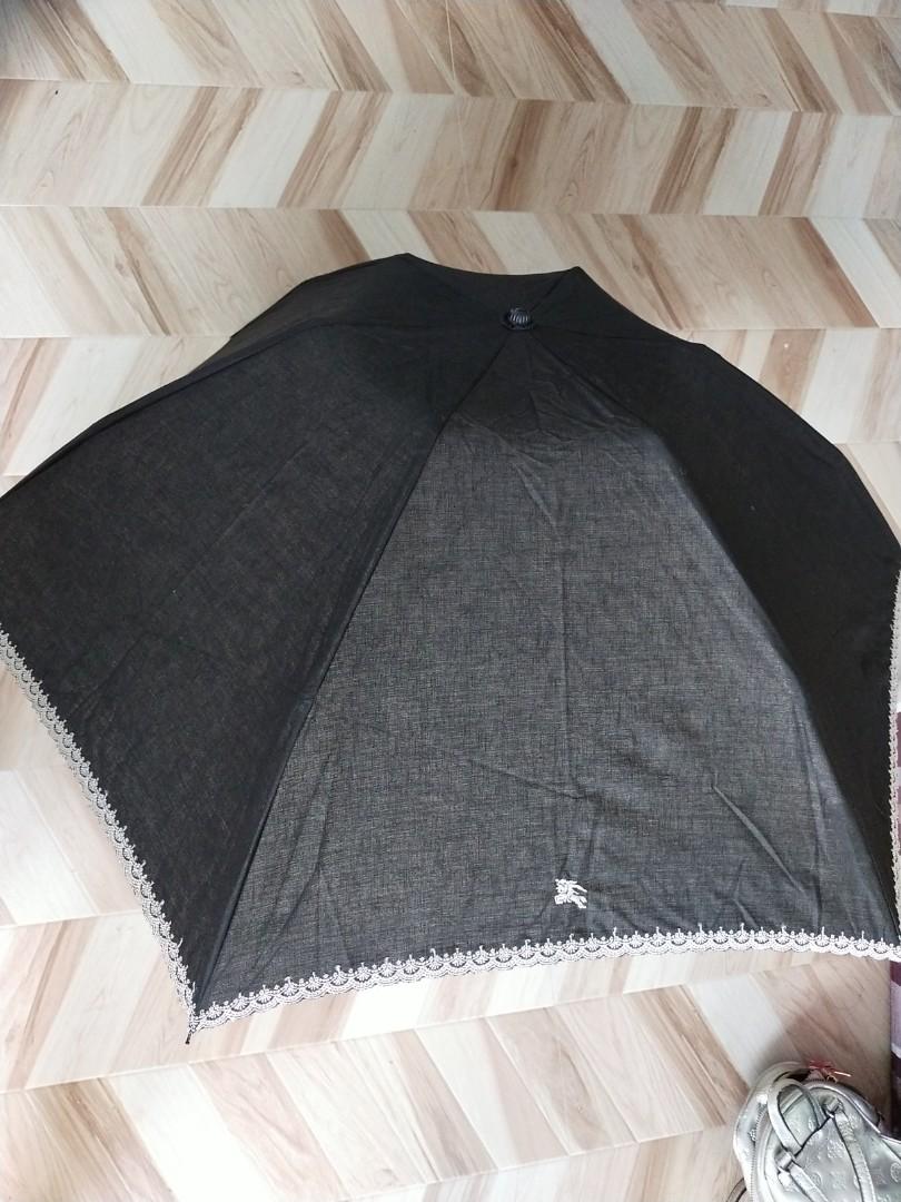 Original Burberry umbrella black, Luxury, Accessories on Carousell