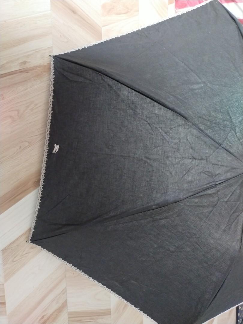 Original Burberry umbrella black, Luxury, Accessories on Carousell