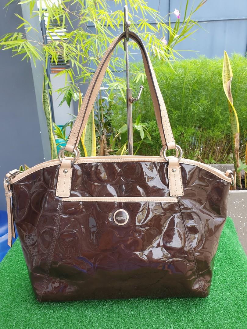 brown patent leather coach purse