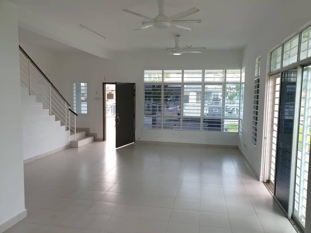 Rumah Teres 2 Tingkat Corner Lot Property For Sale On Carousell