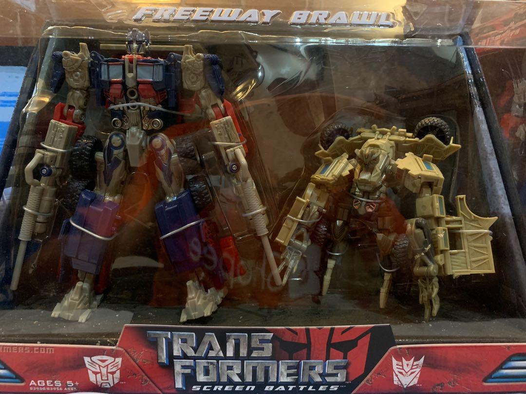 Screen Battle Transformers Freeway brawl optimus prime (Category: Action & Battle Toys) located in Taguig. Submitted by fierceflower_a851fd (Listing ID 1065329901, Image 2). Description: Transformers Screen Battle Optimus vs Bonecrusher For sale : 2,000 pesos from 2,400 pesos MISB Location: Taguig area, can do transactions via lalamove/ mr speedy .