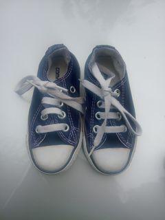Sepatu Converse anak Original size 8