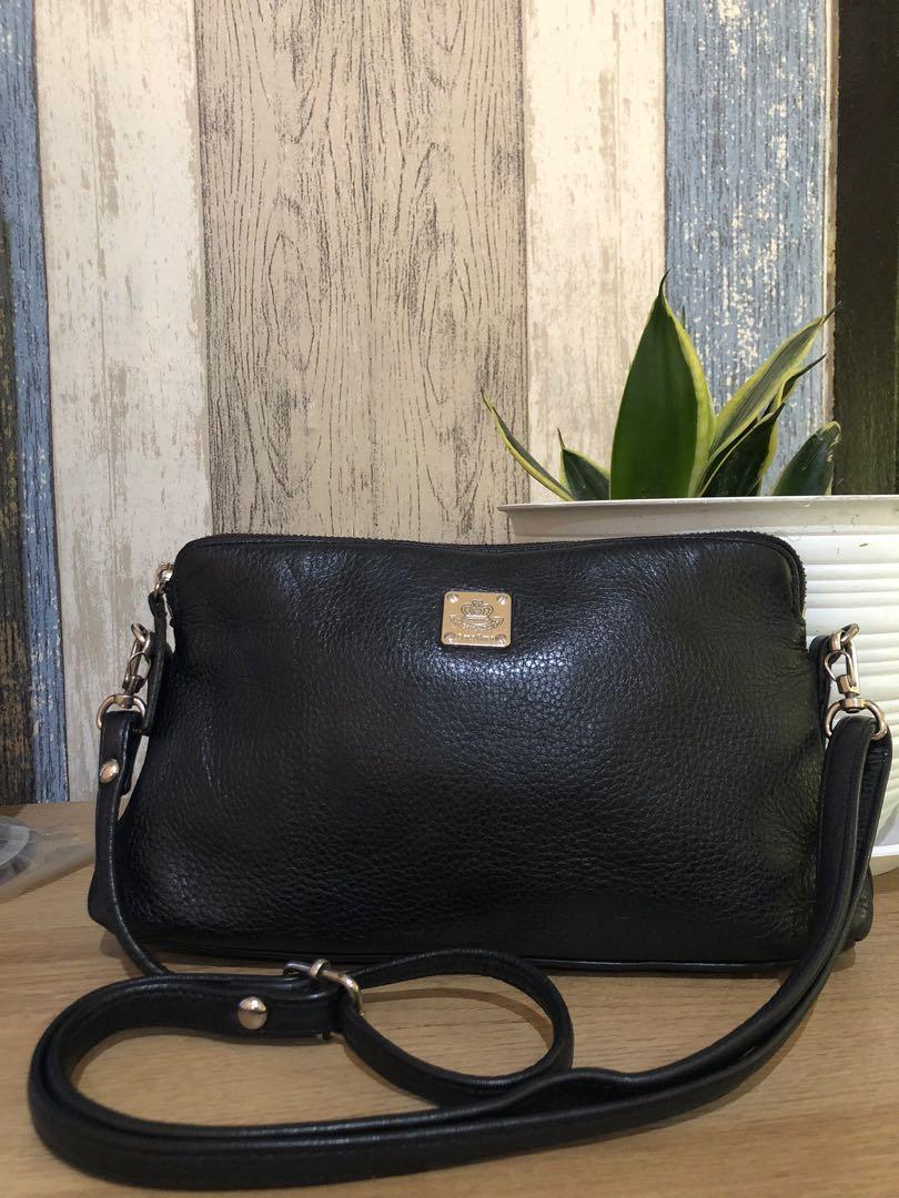 Bana bana hot sale sling bag