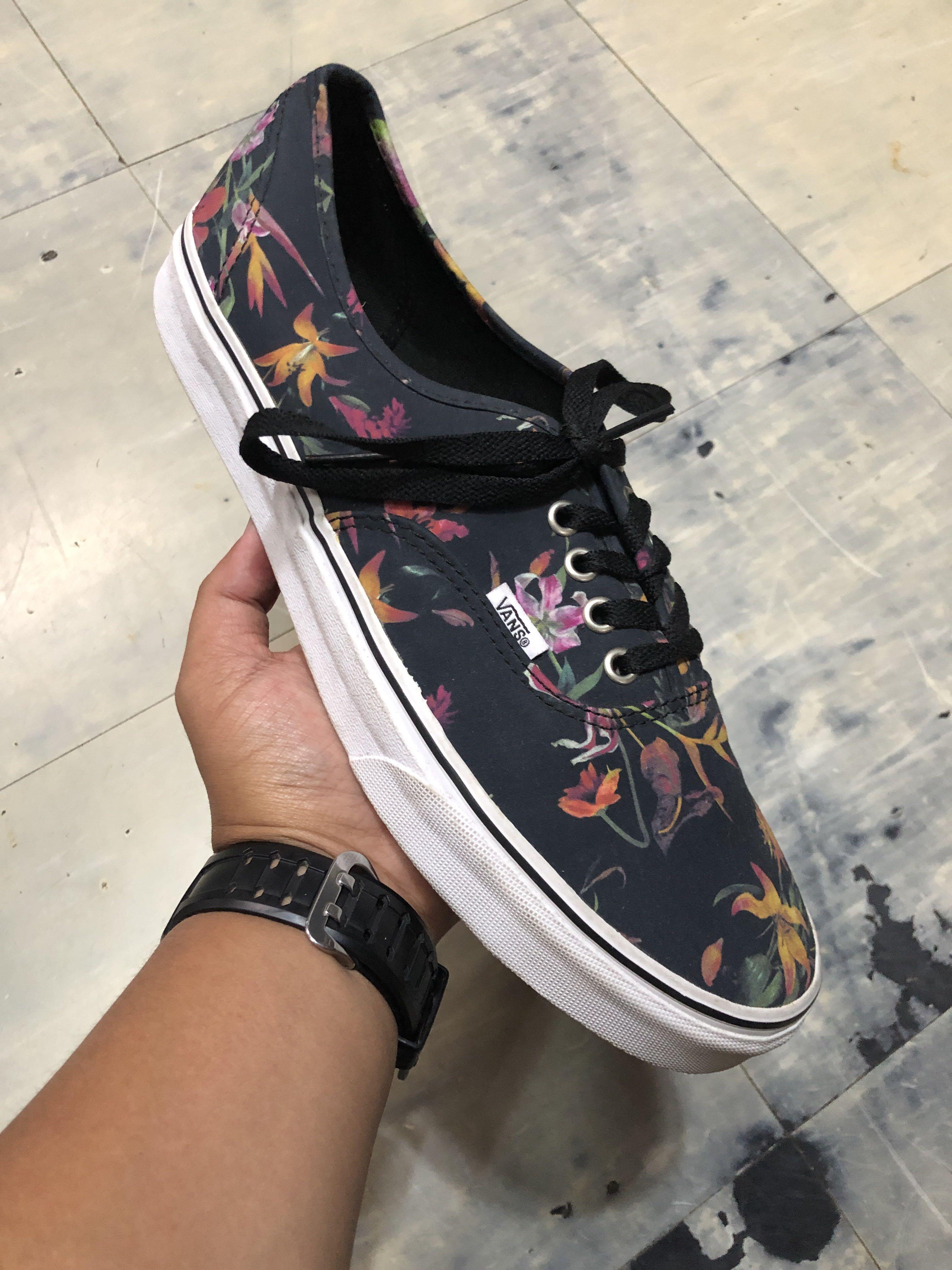 Canvas skate best sale
