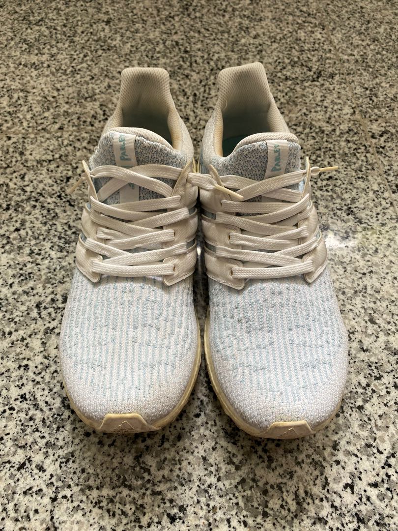 do white ultra boost get dirty