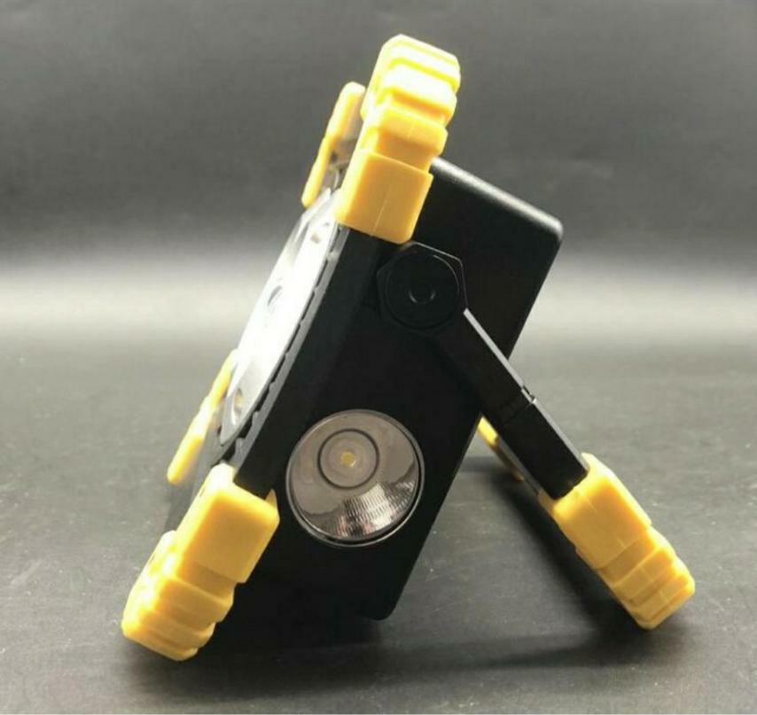 20W COB LED Work Light Rechargeable Camping Security Floodlight Flashlight With Freebies (Category: Construction Tools & Equipment) located in Manila. Submitted by aaronmerchandise (Listing ID 1065383564, Image 2). Description: 20W COB LED Work Light Rechargeable Camping Security Floodlight Flashlight Srp P795 Product Features : Size : 18.7 cm x 11.4 cm x 8.6 cm Net weight : 620g 1 large piece LED Lamp Brightness output : 1000 lumens ( approx ) P
