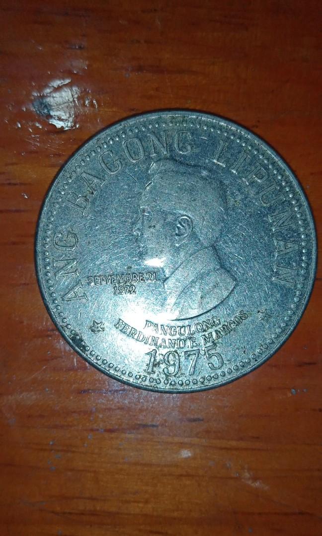 5 peso coin 1975 (Category: Currency) located in Makati City. Submitted by valleysline (Listing ID 1065481326, Image 1). Description: .