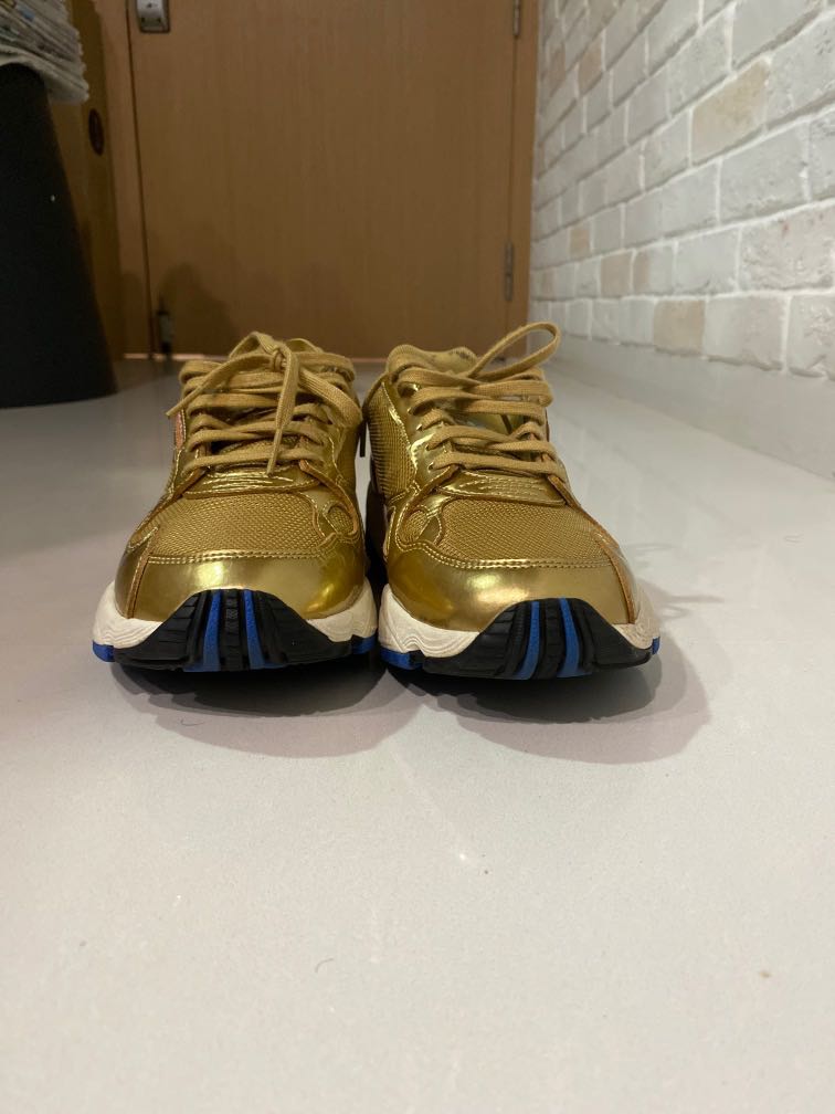 addidas falcon gold