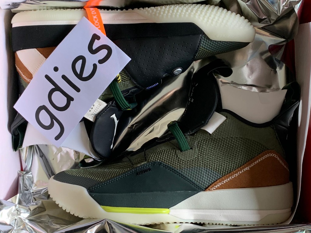 travis scott air jordan xxxiii