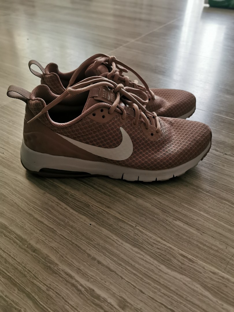 Air Nike Original Shoes Eur 40 Us 8 5 Women S Fashion Shoes Sneakers On Carousell