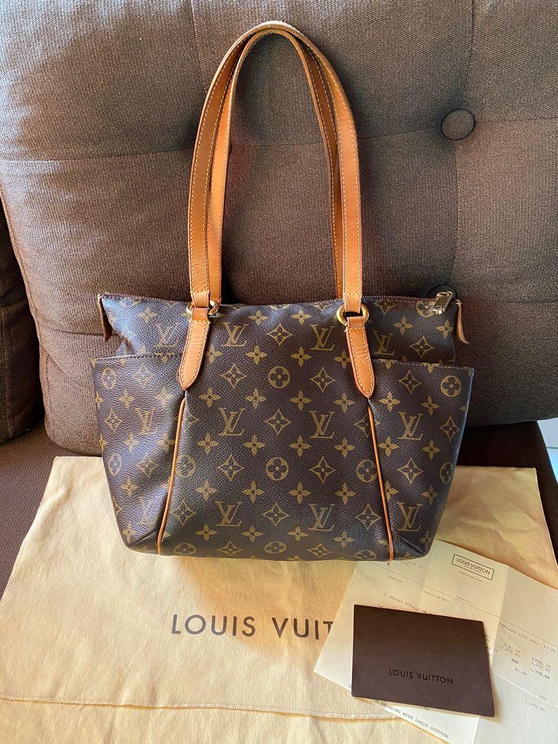 Authentic Louis Vuitton Monogram Totally PM, Luxury, Bags