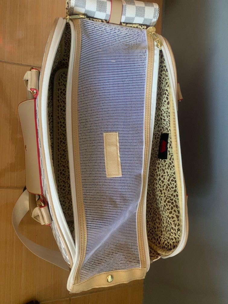 Betop house dog online carrier