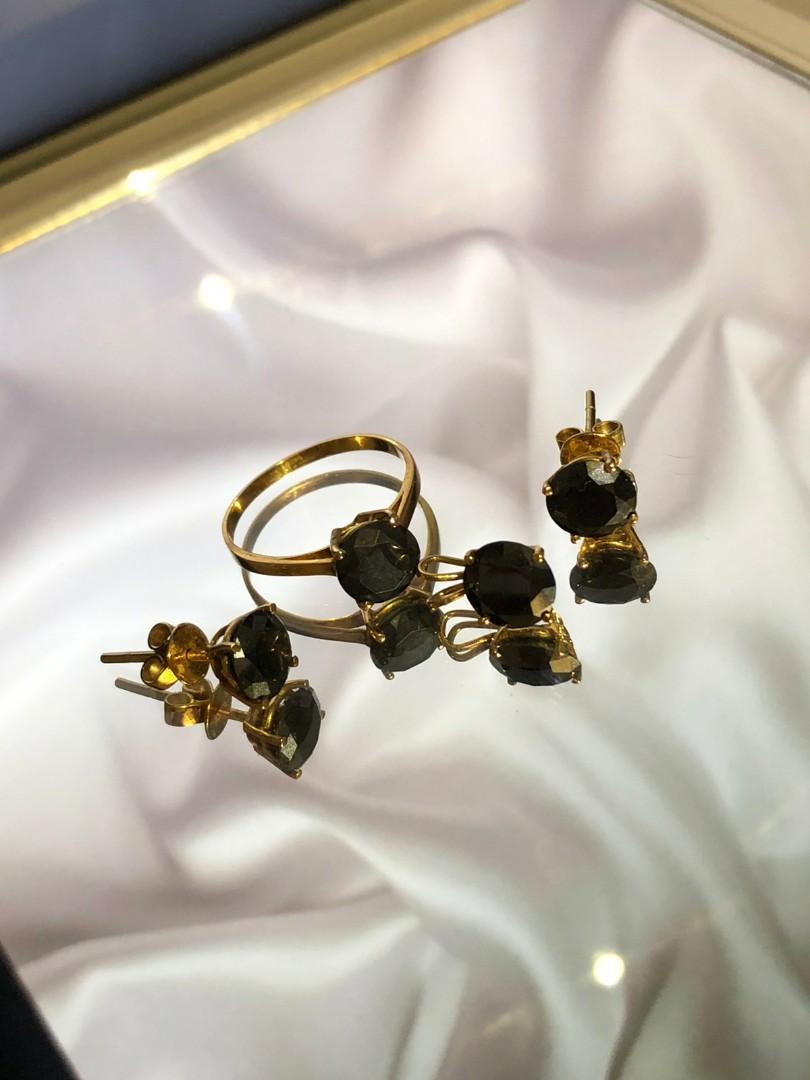 Black diamond set (Category: Luxury Accessories) located in Quezon City. Submitted by annbonrostro (Listing ID 1065413225, Image 2). Description: moissanite black diamond 1ct each black dia ring size 7 14kts YG.