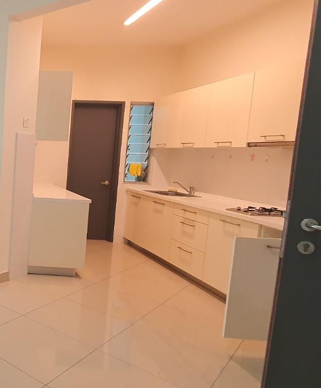 Block E Casa Tropicana Condominium Tropicana For Rent Property Rentals On Carousell