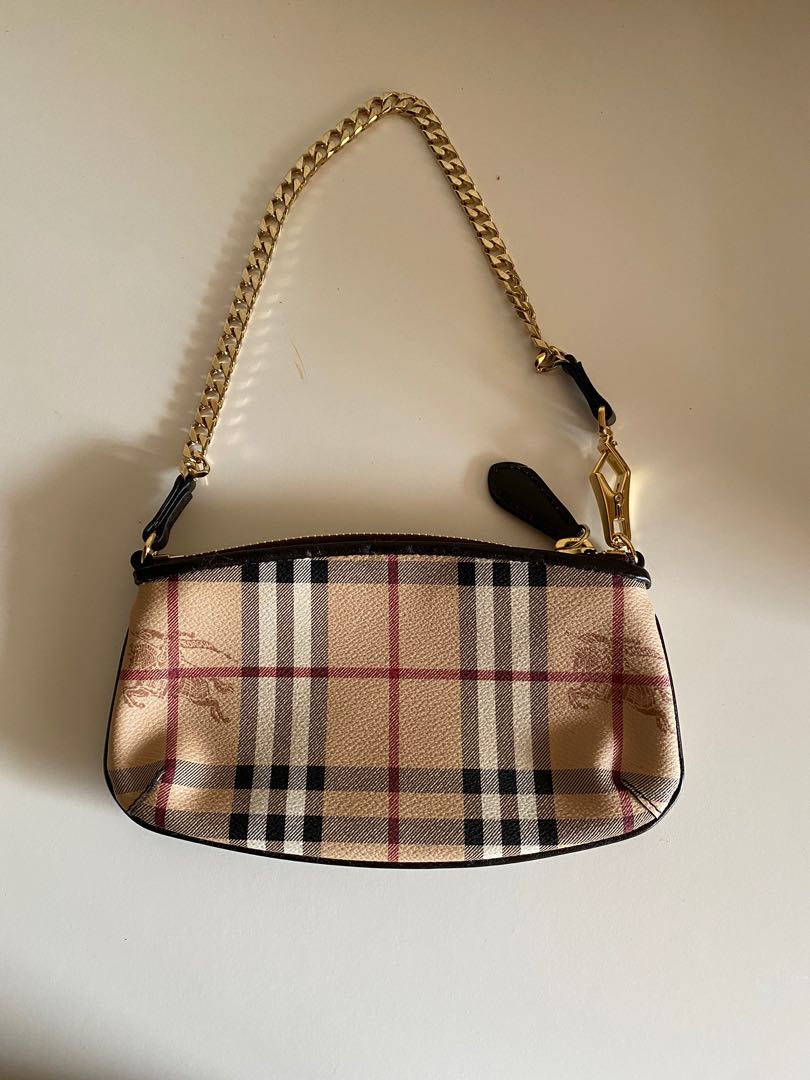 Burberry Haymarket Chain Pochette Bag, Luxury, Bags & Wallets on Carousell
