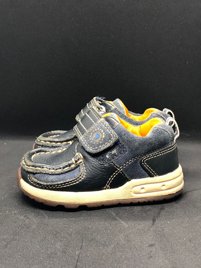 Clarks baby new arrivals shoes size