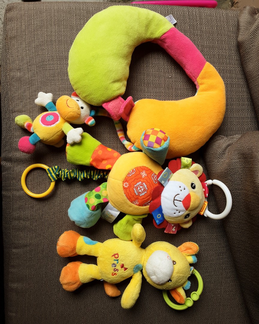 crib toys for 1 year old