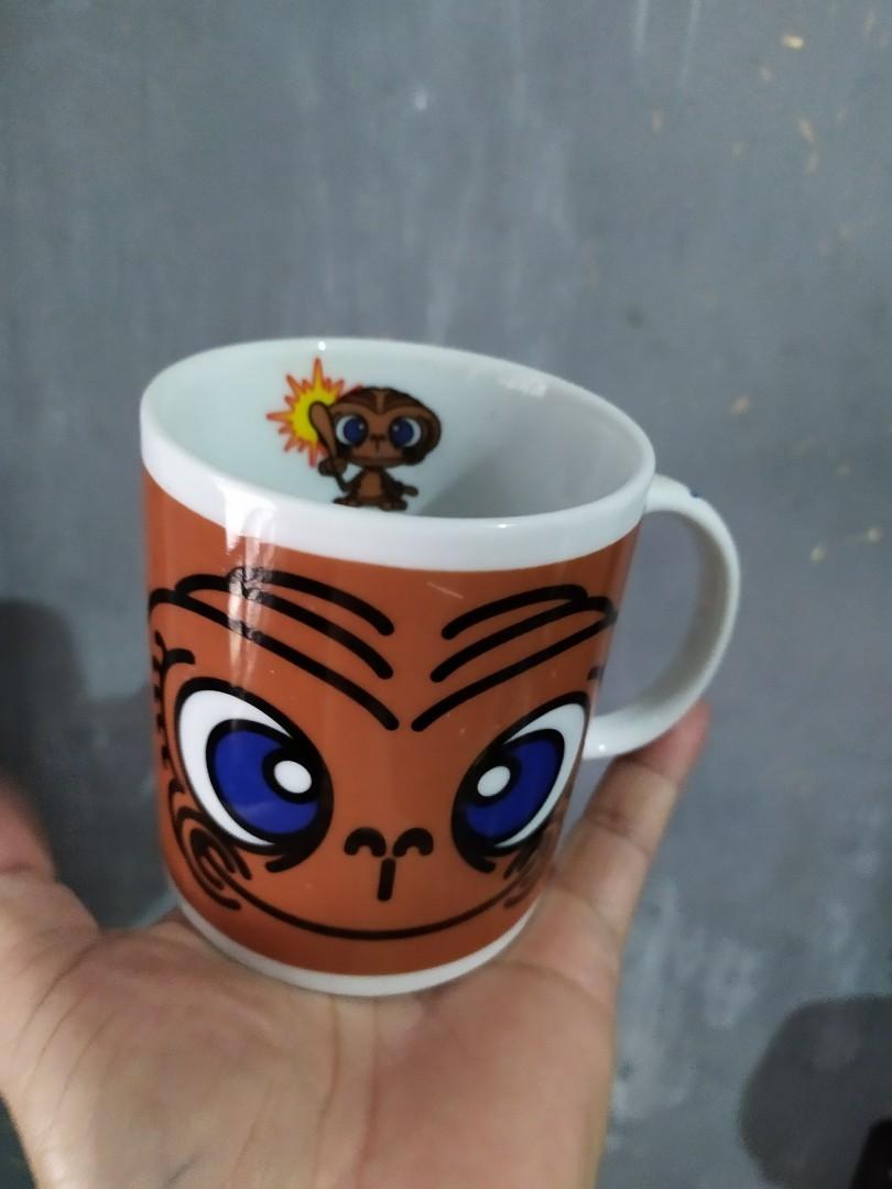 E.T. the Extra-Terrestrial mug e t movie (Category: Coffee & Tea Tableware) located in Quezon City. Submitted by toys_r_here (Listing ID 1065530510, Image 1). Description: E.T. the Extra-Terrestrial mug e t movie universal studios For sale As is po What u see is what u get Pa check nlng ng condition sa pics Meet or ship pwed Qc area near quezon ave. Pm me for more questions n discount.u.